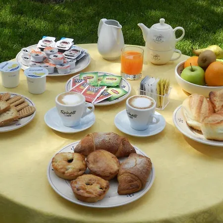 I Giardini Di Demetra Bed & Breakfast