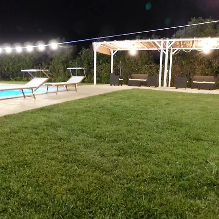 Alojamento de Acomodação e Pequeno-almoço I Giardini Di Demetra